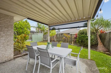 29 Shoalhaven Ave, Pacific Pines, QLD 4211