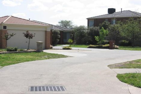 6 Saintly Gr, Berwick, VIC 3806