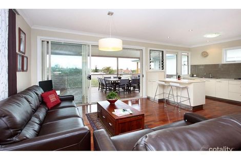 Property photo of 22 Haylock Street Wynnum QLD 4178