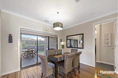 Property photo of 5 Lodge Way Bundoora VIC 3083