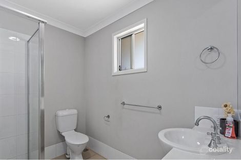 1/9 Costello St, Harlaxton, QLD 4350