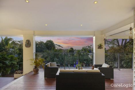 Property photo of 2 Sycamore Avenue Bateau Bay NSW 2261