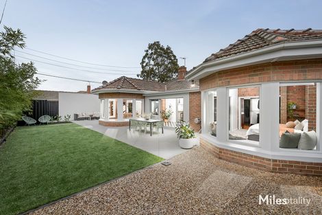 Property photo of 40 St Elmo Road Ivanhoe VIC 3079