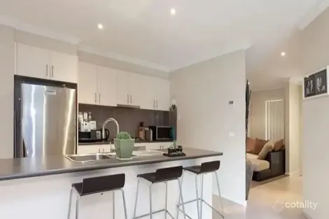 Property photo of 2 Cusack Way Lynbrook VIC 3975