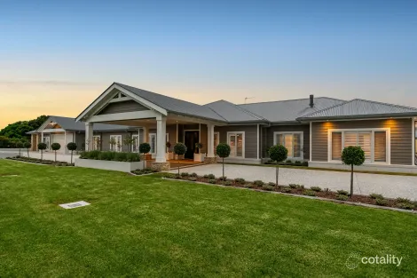 Property photo of 254 Hutley Drive Skennars Head NSW 2478