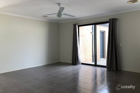 Property photo of 22 Symbester Crescent Eaglehawk VIC 3556