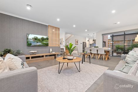 Property photo of 1 Patricia Loop Keysborough VIC 3173