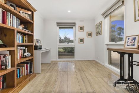 Property photo of 31 Tamar Drive Melton South VIC 3338