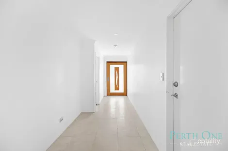 Property photo of 18 Bluegrass Street Treeby WA 6164