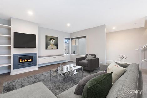 Property photo of 13 Hawick Place Warrnambool VIC 3280