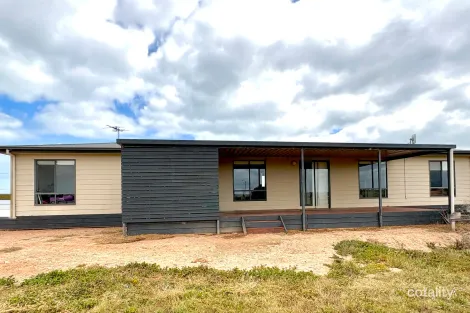 2 Bosanquet Bvd, Ceduna Waters, SA 5690