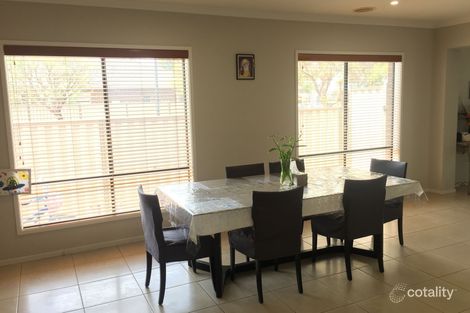 Property photo of 122 Tenterfield Drive Burnside Heights VIC 3023