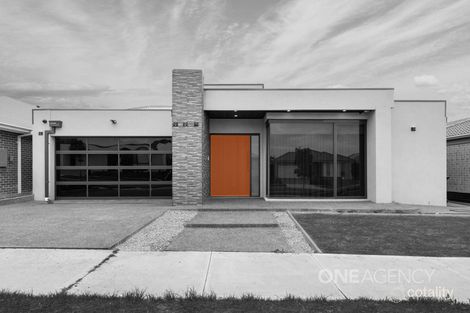 13 Eaglehawk St, Sunbury, VIC 3429