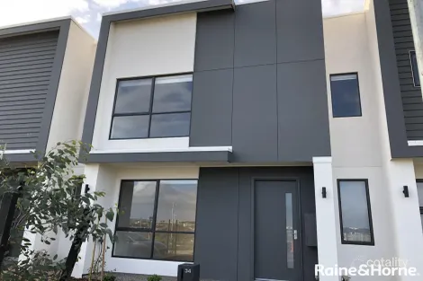 34 Beehive Dr, Williams Landing, VIC 3027