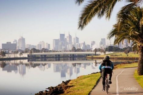 Property photo of 12 Jetty Lane Maribyrnong VIC 3032