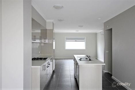 Property photo of 9 Rocket Lane Cranbourne North VIC 3977