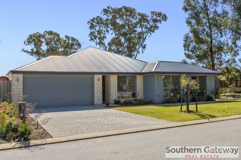 Property photo of 2 Craster Way Wellard WA 6170