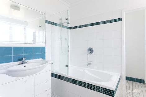 Property photo of 22/127 Queenscliff Road Queenscliff NSW 2096