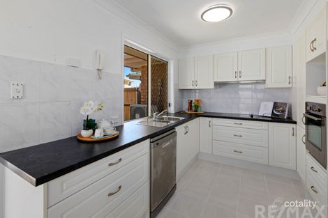 Property photo of 4/27 Camille Crescent Wynnum West QLD 4178
