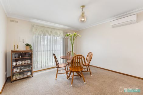 Property photo of 2/118 Edwards Road Kennington VIC 3550