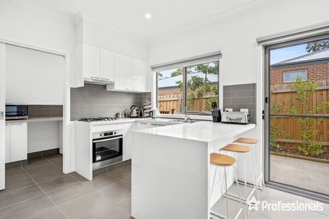 Property photo of 2/28 Monomeith Street Mooroolbark VIC 3138