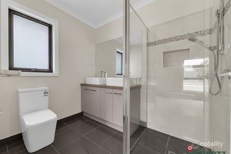 Property photo of 20 Abbeyard Drive Clyde VIC 3978