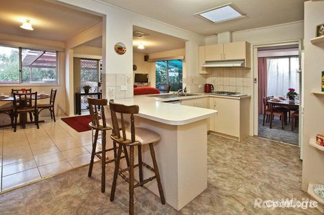 Property photo of 2 Glengariff Drive Mulgrave VIC 3170