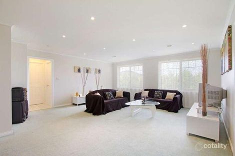 Property photo of 38 Blue Range Crescent Lynbrook VIC 3975