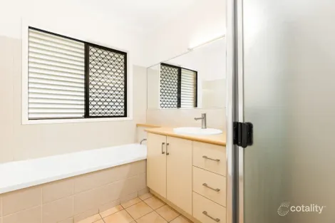 Property photo of 25 McClymont Drive Rangeville QLD 4350