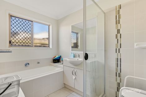 Property photo of 2/18 Sanctuary Drive Cranley QLD 4350