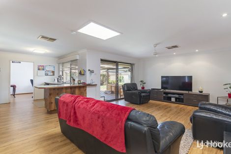 Property photo of 9 Jacqueline Drive Thornlie WA 6108