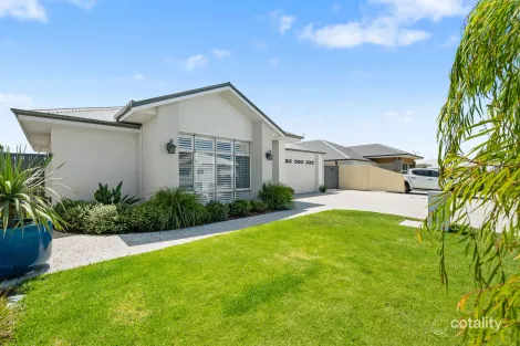 8 Lincelles St, Madora Bay, WA 6210