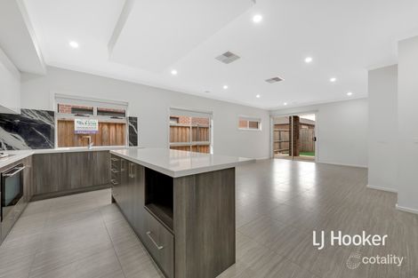Property photo of 5 Pointer Avenue Wyndham Vale VIC 3024