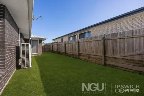Property photo of 33 Innes Crescent Bundamba QLD 4304
