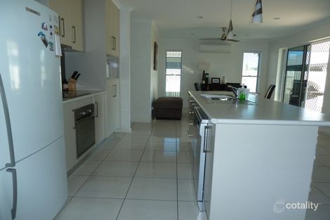 Property photo of 61 Canecutters Drive Ooralea QLD 4740
