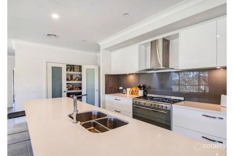 Property photo of 25 Hakea Close Tallong NSW 2579