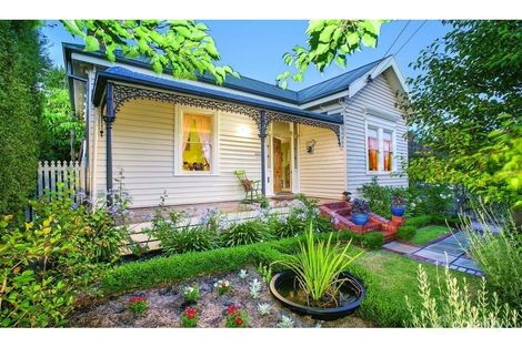 207 Chisholm St, Soldiers Hill, VIC 3350