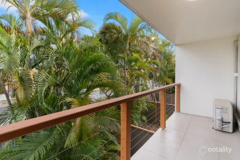 Property photo of 2/49 Pattison Street Wandal QLD 4700
