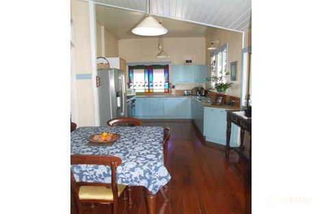 Property photo of 21 Walnut Street Wynnum QLD 4178