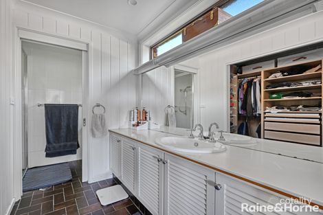 Property photo of 137 Brilliant Street Bathurst NSW 2795