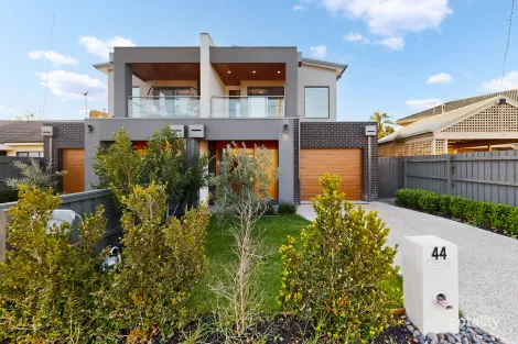 44 Wunnamurra Dr, Keilor East, VIC 3033