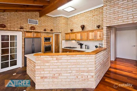 Property photo of 36 Bottlebrush Drive Thornlie WA 6108