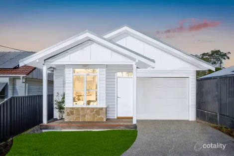 Property photo of 10 Forest Road Heathcote NSW 2233