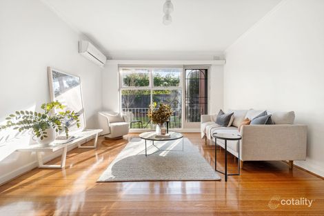 Property photo of 2/18A Mercer Road Armadale VIC 3143