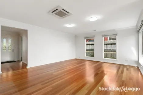 Property photo of 11 Le Grange Traralgon VIC 3844