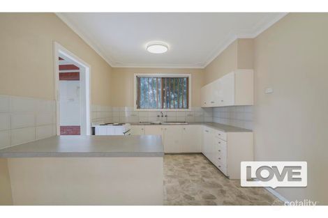 Property photo of 293 Lake Road Glendale NSW 2285