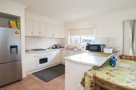Property photo of 35 Grassland Avenue Coburg VIC 3058