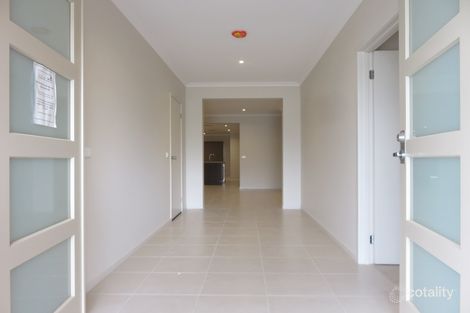 Property photo of 70 Errol Boulevard Mickleham VIC 3064