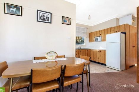 Property photo of 16 Gloucester Crescent Dapto NSW 2530