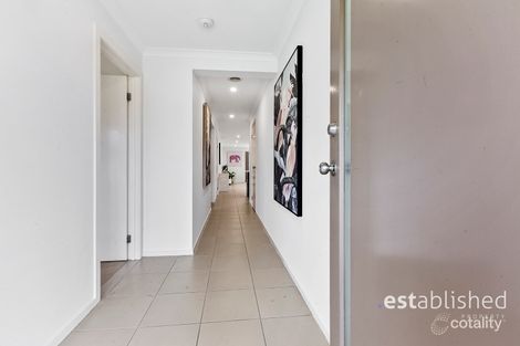 Property photo of 29 Postema Drive Point Cook VIC 3030